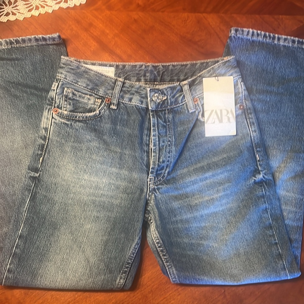 NWT TRF LOW RISE STRAIGHT CUT CROPPED JEANS - Picture 7 of 11
